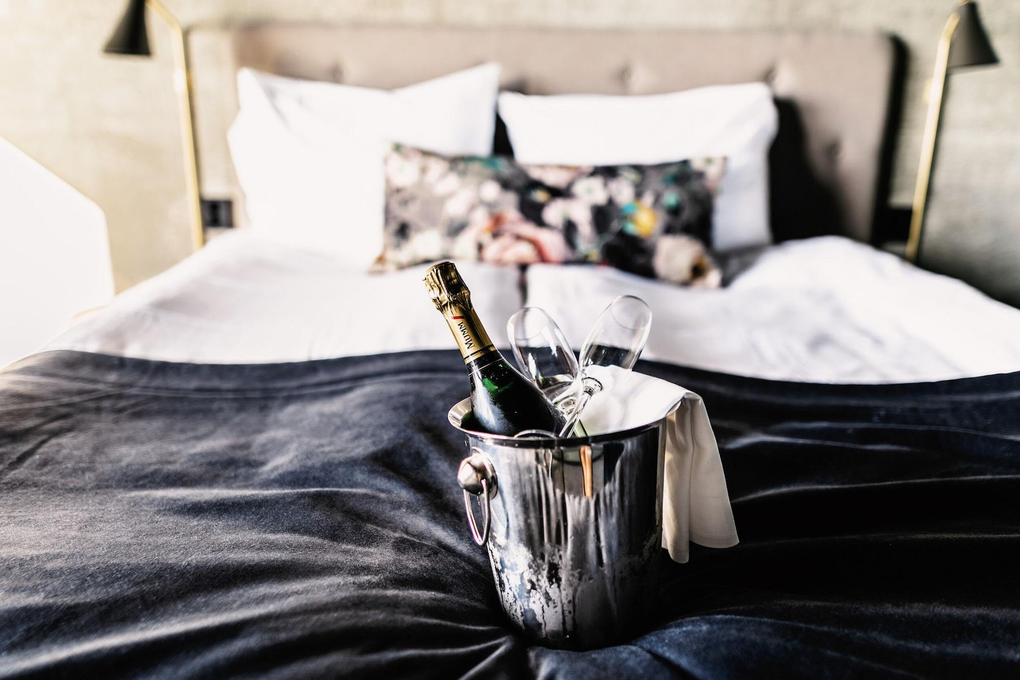 Hotell Soedra Berget Sundsvall Ngoại thất bức ảnh